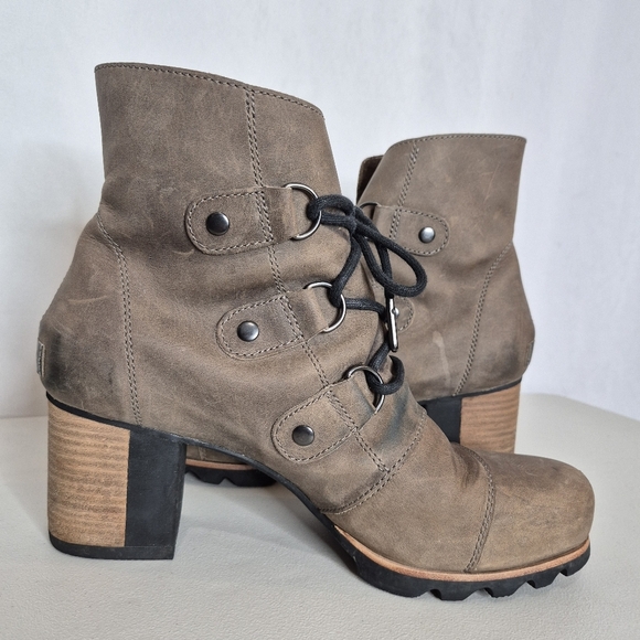 Sorel Addington Lace-Up Booties - Size 12 - Picture 3 of 16
